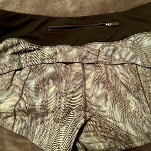 Lululemon speed shorts 2”